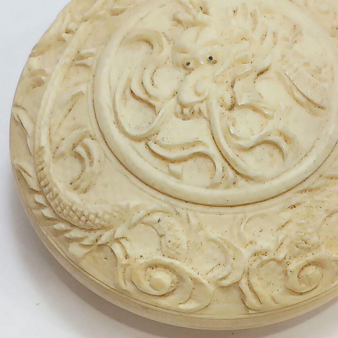 Y3122-65 高級彫刻 雲龍文 香合 33.1g　TTT