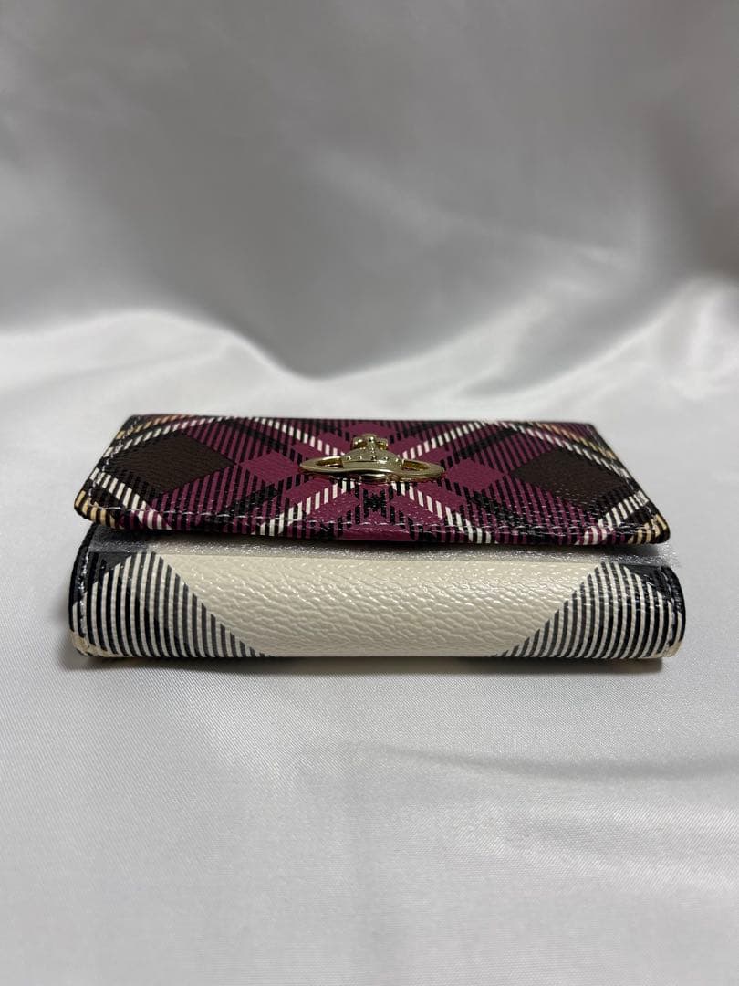 Vivienne Westwoodチェック柄キーケース 紫