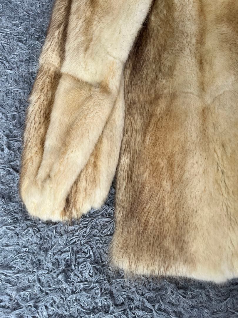 バブリー　本毛皮　ゴールドファーコート　Y2K 極上柔らか
