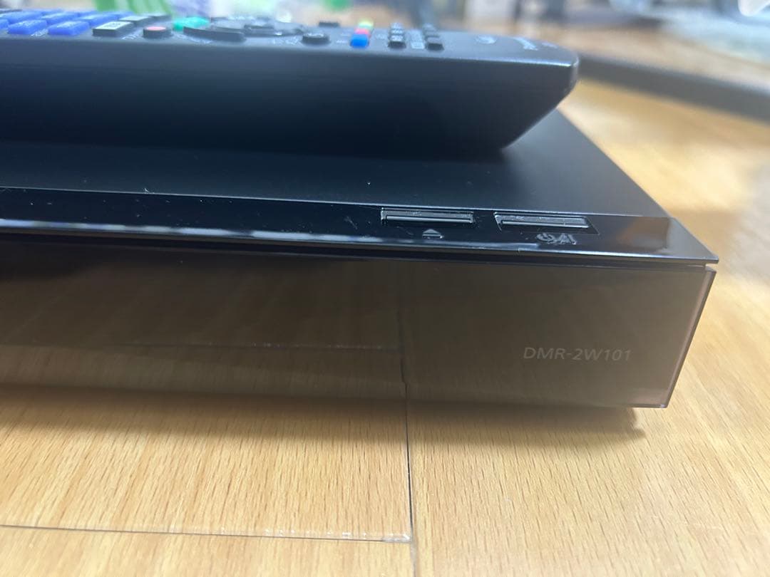 パナソニック ブルーレイレコーダー DMR2W101