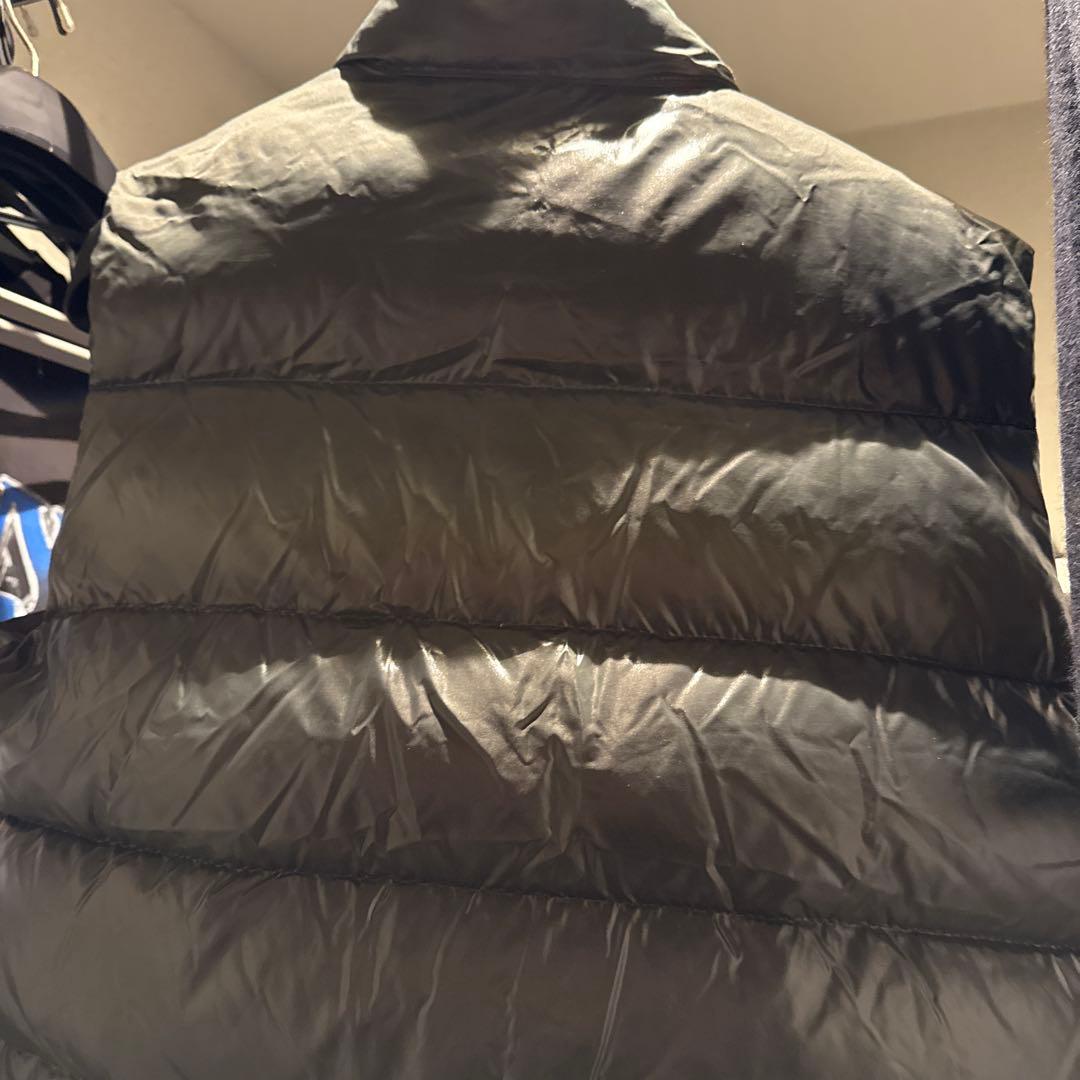 ダウンベスト　タトラス　リバーシブル