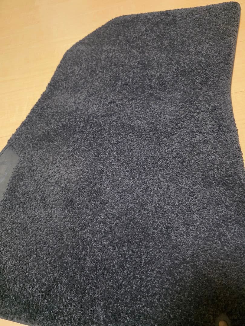 【美品】アウディ Q5 (FY) 純正フロアマット