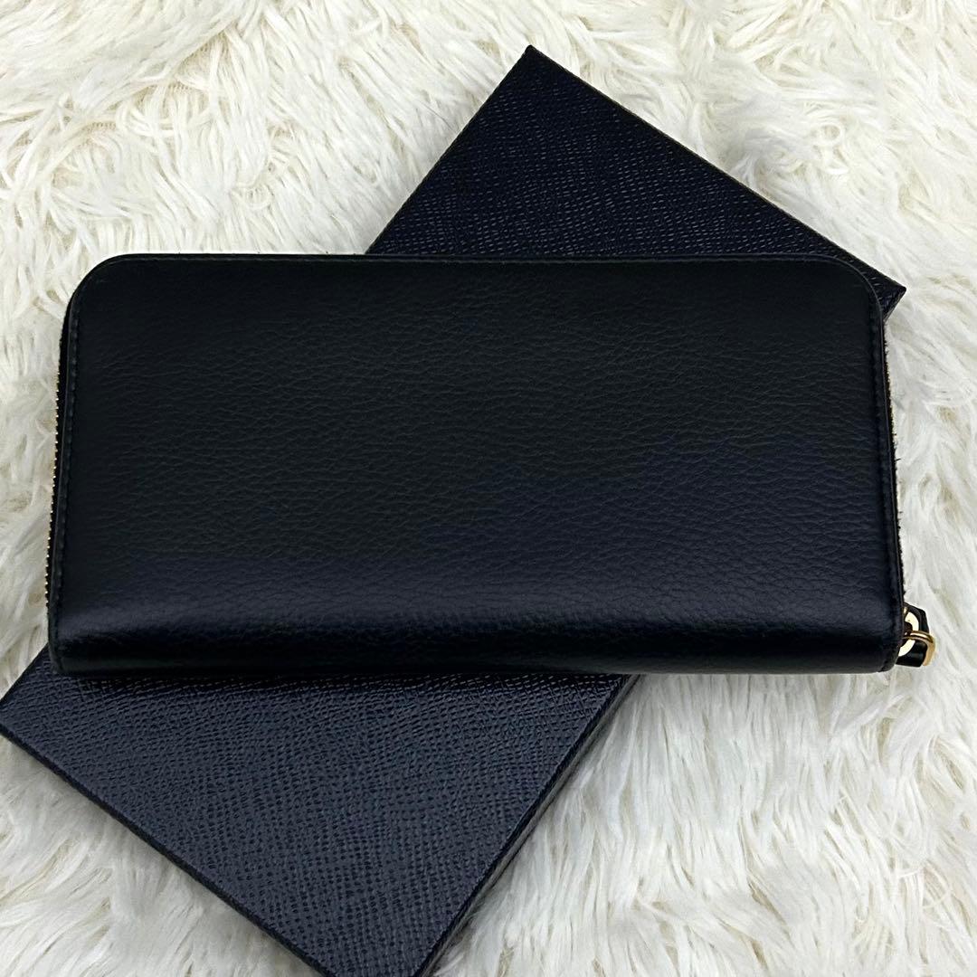 【極美品】PRADA ラウンドファスナー サフィアーノレザー 長財布 ブラック