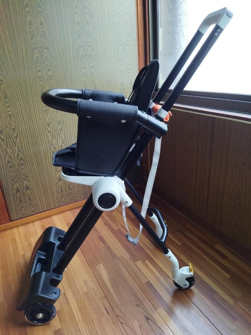 ChicCarry 子供が乗れるキャリーケース（白）未使用