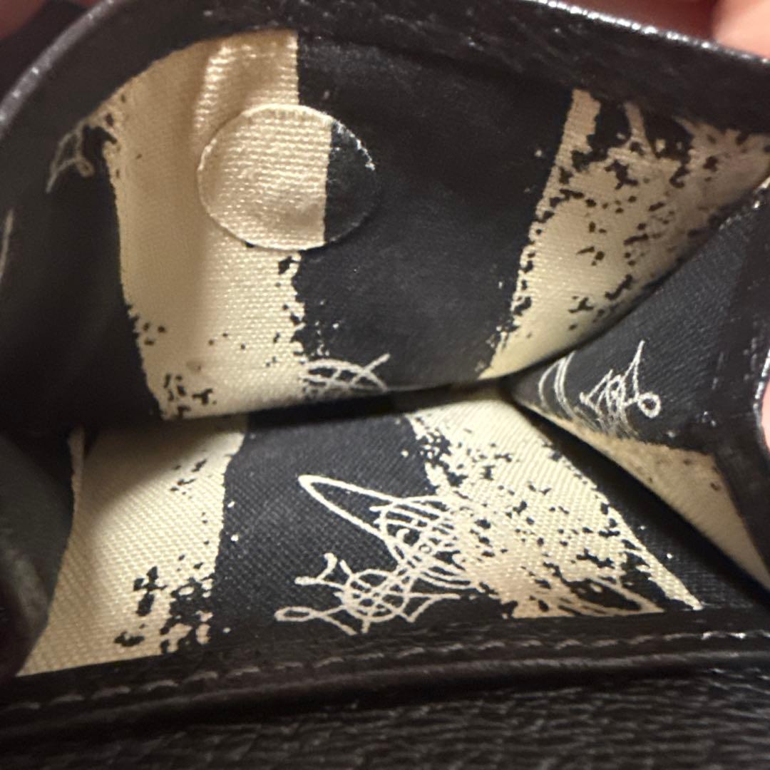 ［SALE中］Vivienne Westwood ヴィヴィアン 二つ折り財布