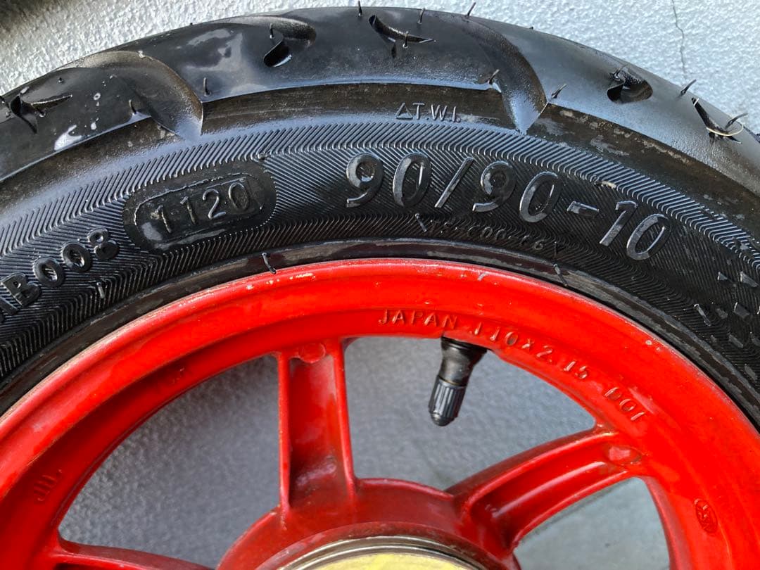 ぽ*ん様 AF35 ライブディオZX　赤ホイール　アニバーサリー仕様　DIO S