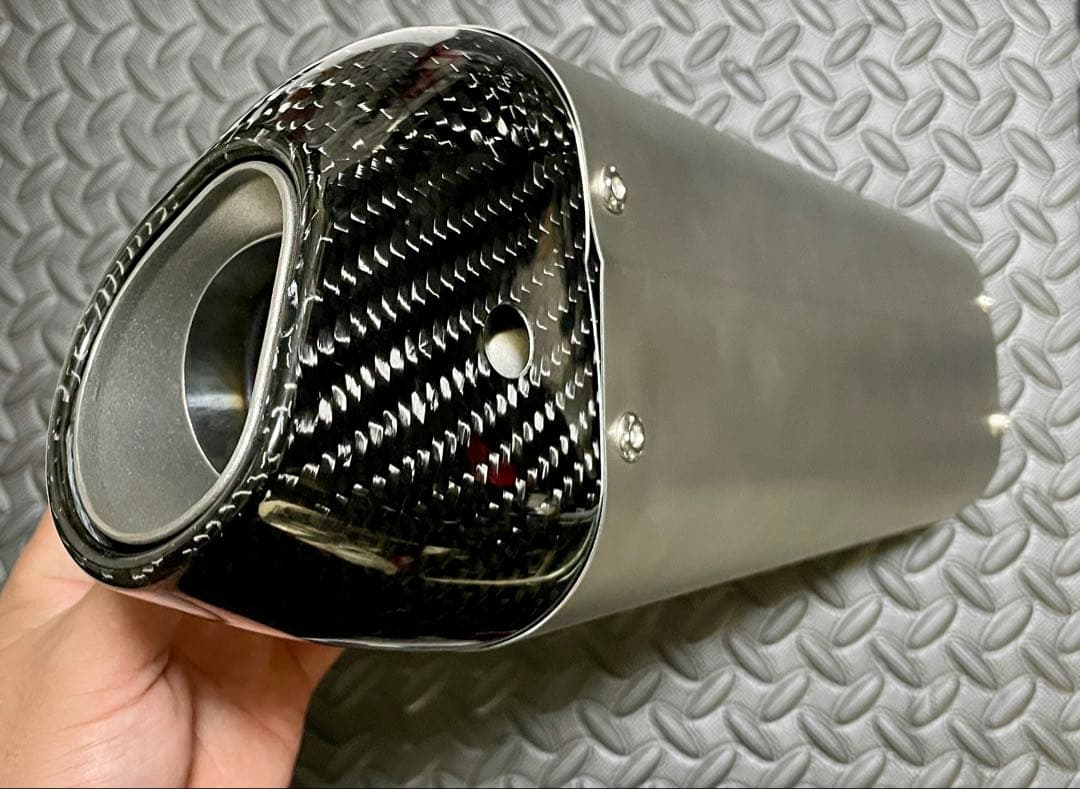 ヨシムラR77J サテンフィニッシュカーボンエンド