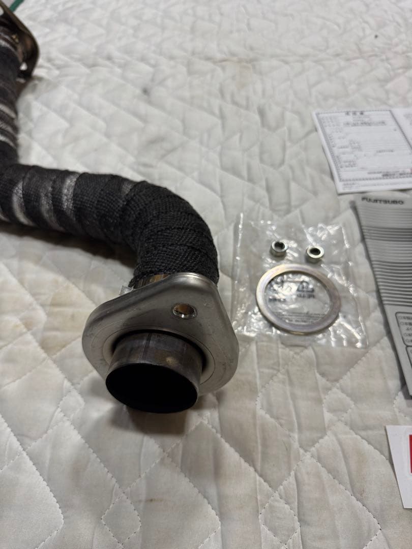 FUJITSUBO エキマニ・フロントパイプ　スイフトスポーツ　zc33s