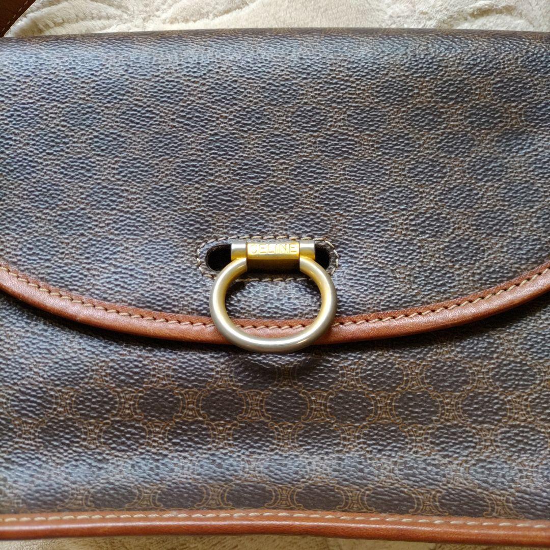 CELINEブラウンレザーショルダーバッグ