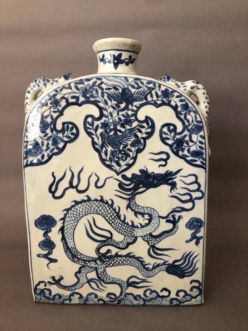 E*T様 中国陶器　青花　雲龍紋　壺　花瓶