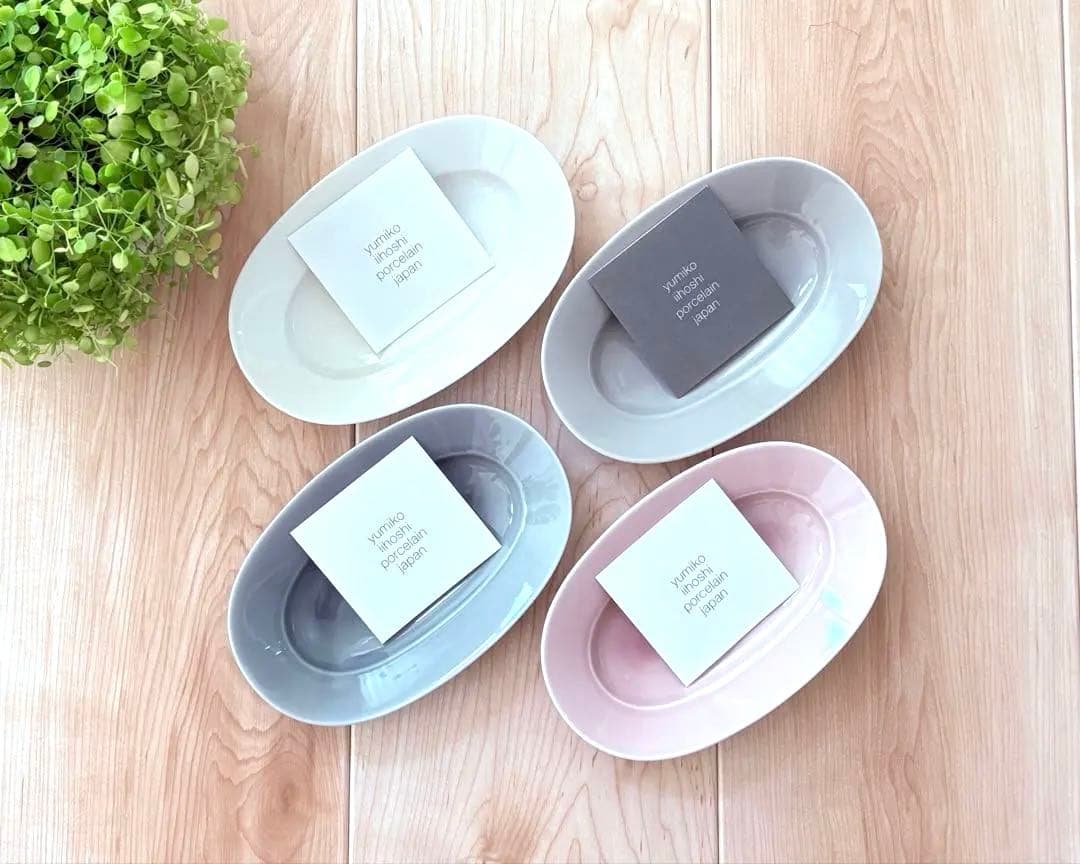 イイホシユミコ×チェック＆ストライプ　オーバルプレートS　冬の贈り物　4色セット