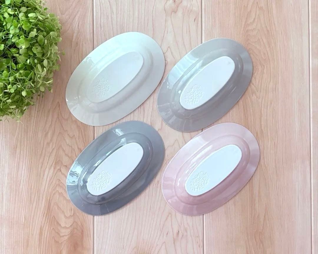 イイホシユミコ×チェック＆ストライプ　オーバルプレートS　冬の贈り物　4色セット