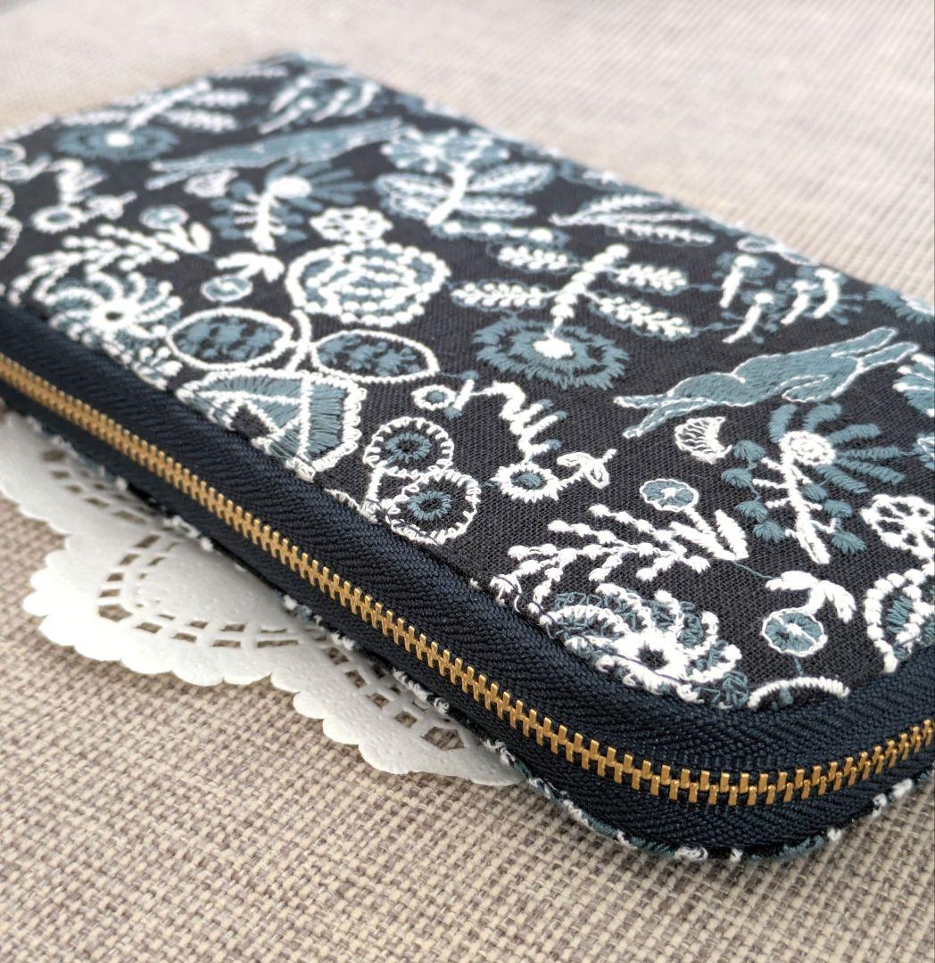 ミナペルホネン celebrate 長財布 ハンドメイド ダークネイビー