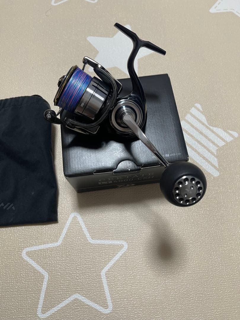 Certate スピニングリール 黒 青 収納袋付き