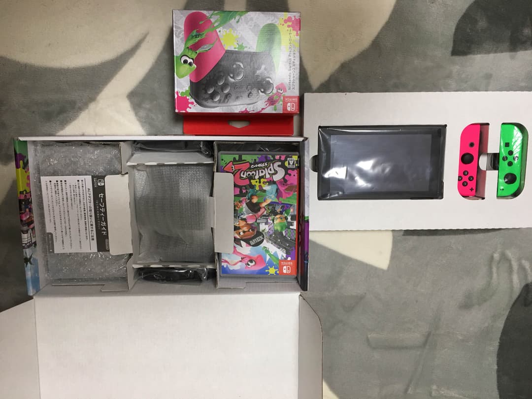 任天堂Switch スプラトゥーンエディション プロコントスプラトゥーンver