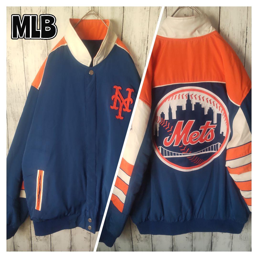 MLB メッツの刺繍ビッグロゴが映えるリバーシブル仕様の合皮スタジャン古着 XL