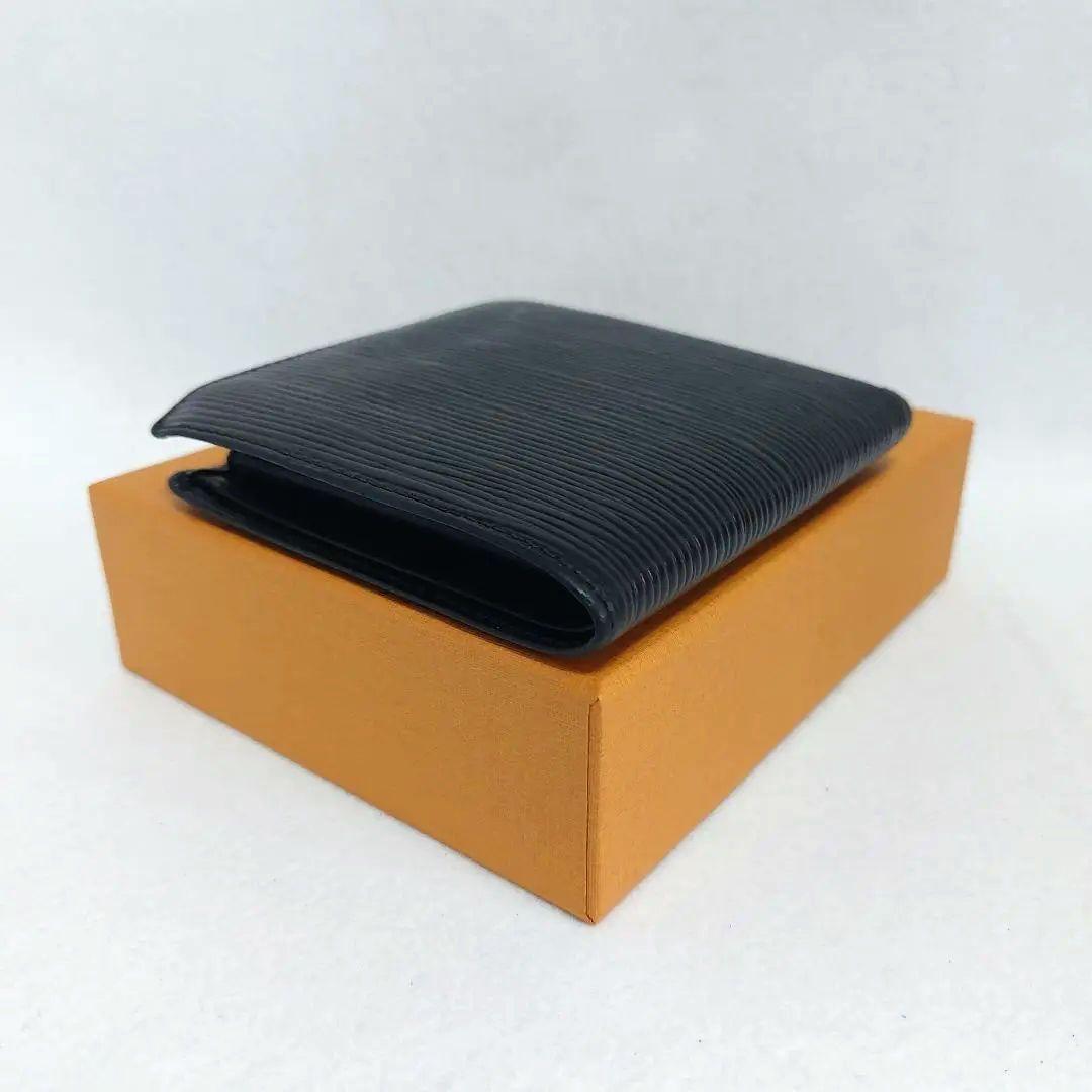 美品 Louis Vuitton ルイヴィトン エピ 二つ折財布 ブラック