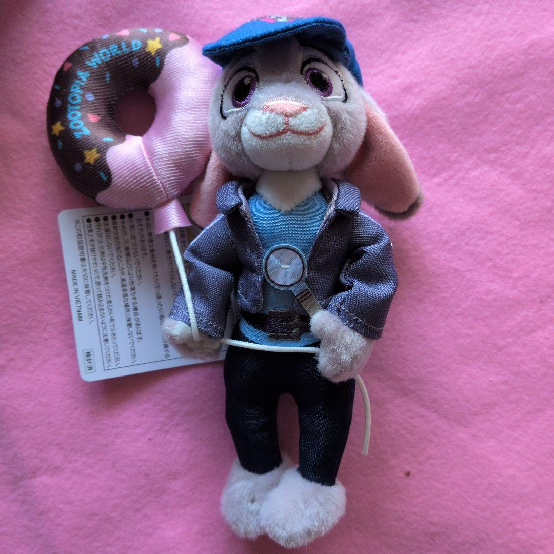 新品タグ付き　ニック・ジュディ　ぬいぐるみバッジ　２点　ズートピア　ディズニー