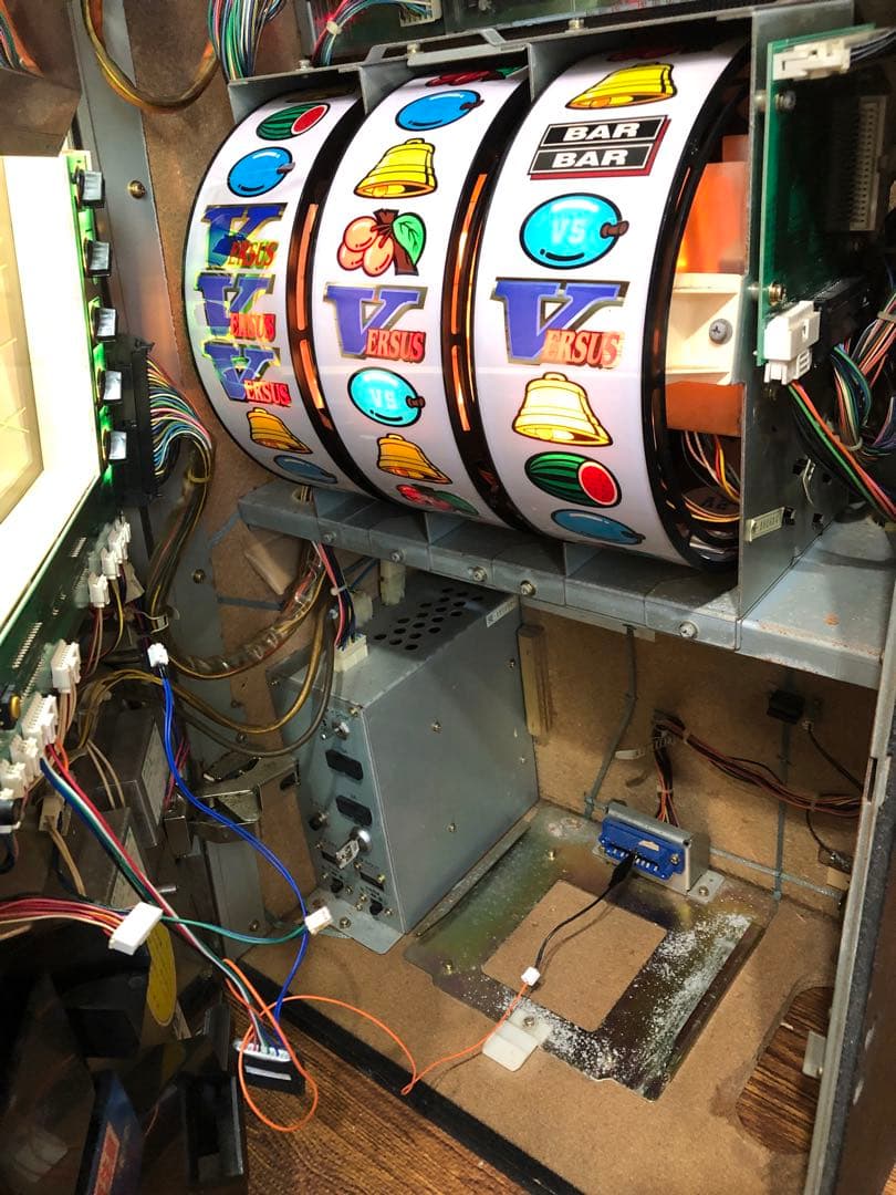 パチスロ実機　4号機　バーサス