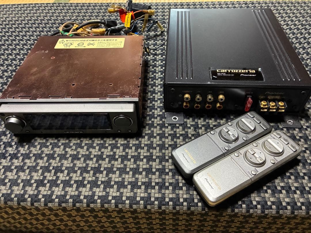 カロッツェリア　DEX-P01Ⅱ DEQ-P01Ⅱ リモコン2個　配線