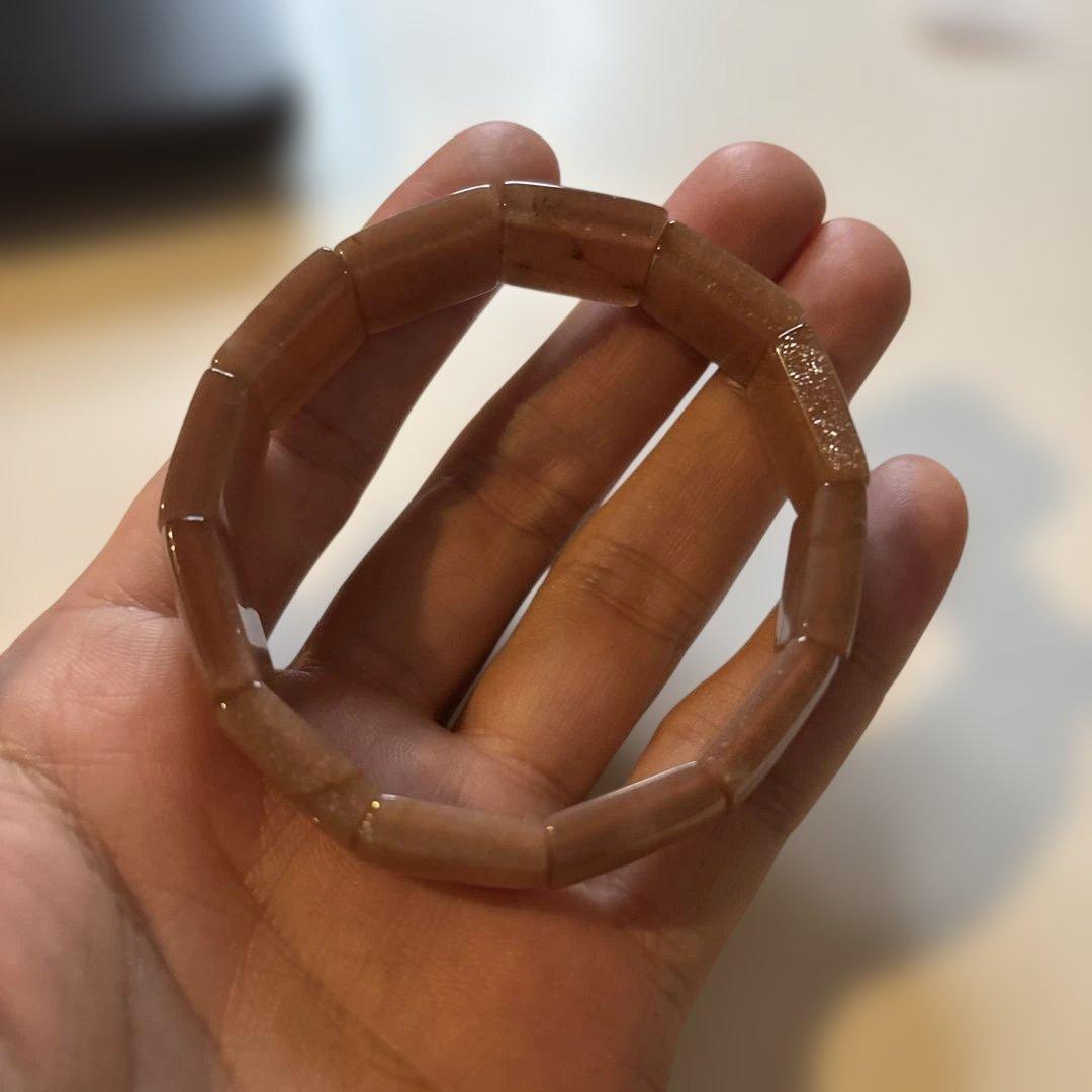 これはすっごい！綺麗で重厚感あるオレンジムースストーン！ズーンとくる！