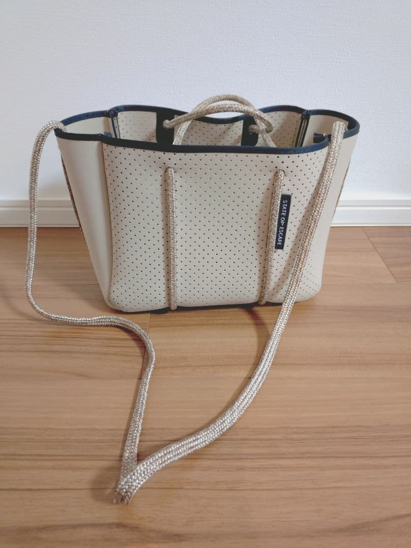 STATE OF ESCAPE トートバッグ グレージュ