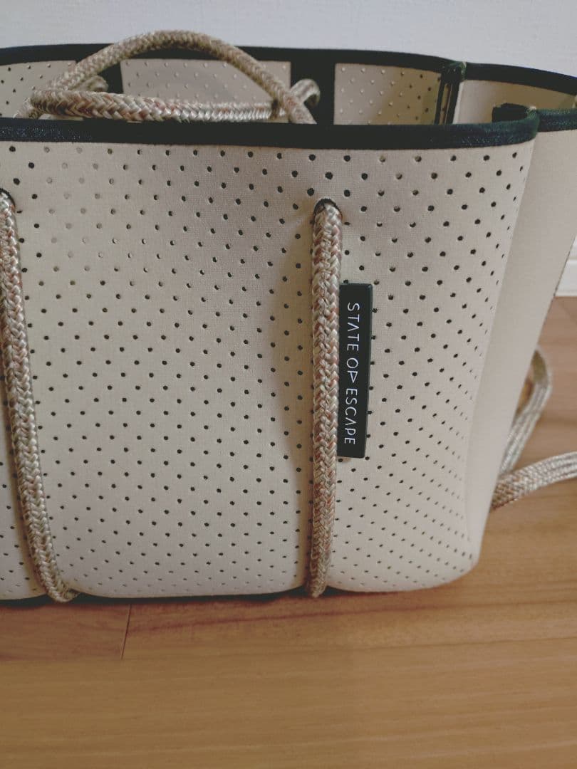 STATE OF ESCAPE トートバッグ グレージュ