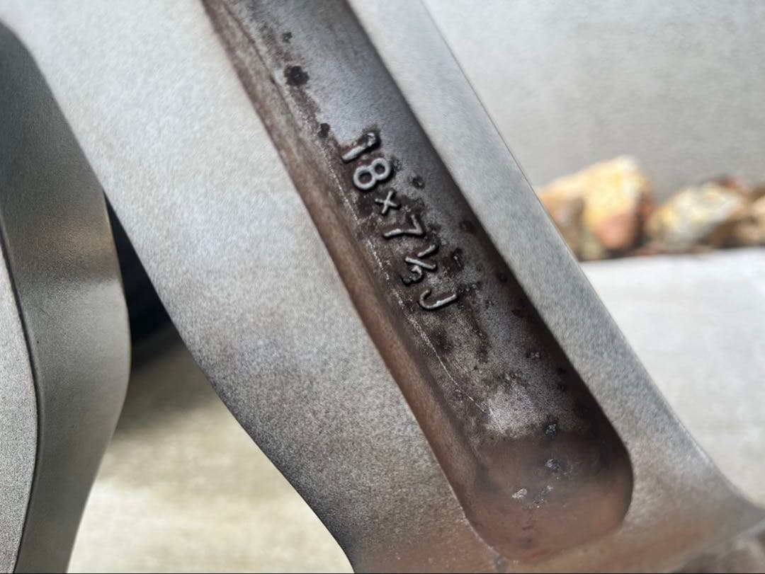 【送料込み】LEXUS NX 純正ホイール4本セット 18インチ タイヤ付