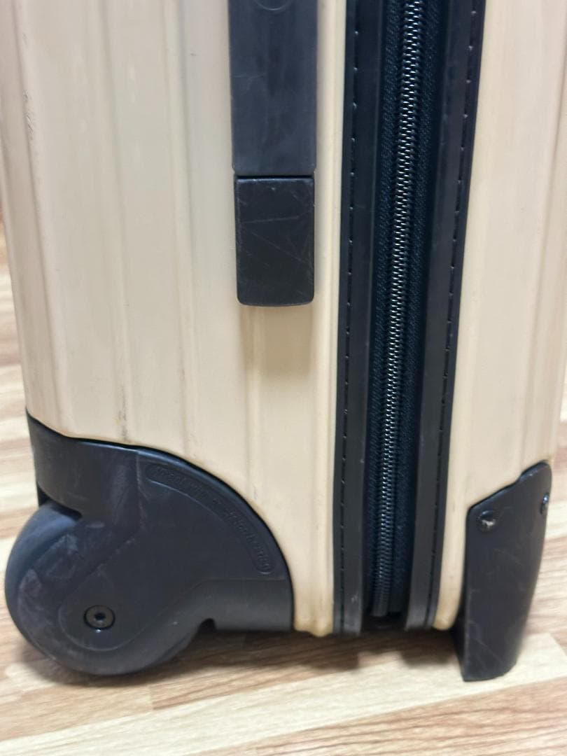 リモワ ユナイテッドアローズ 別注 2輪　機内持ち込サイズ　サルサ／エクリュ