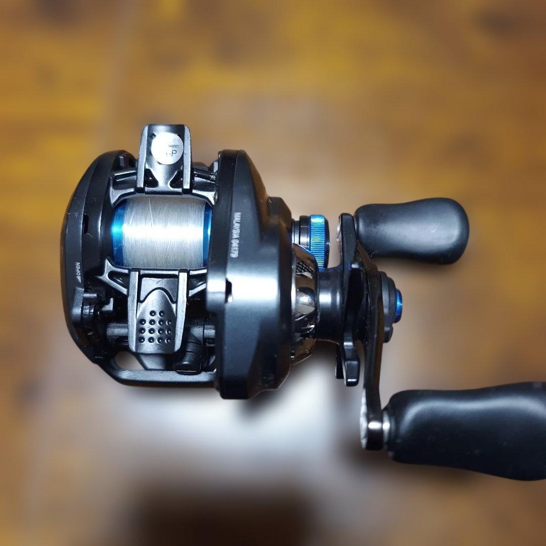 SHIMANO シマノ SLX DC 70HG 右巻き 7.2 ベイトリール