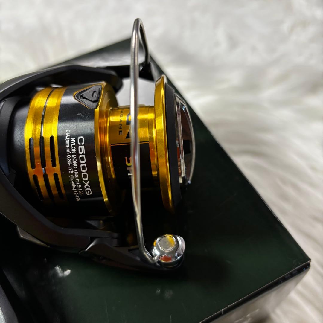 SHIMANO スピニングリール　サハラ C5000XG 新品未使用