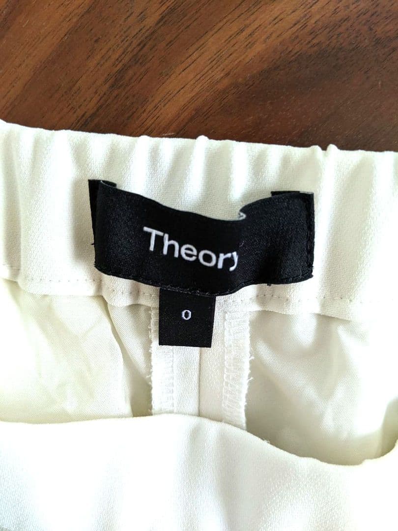 【極美品】Theory　セオリー　 トレッカ　プルオン　パンツ　ホワイト　S