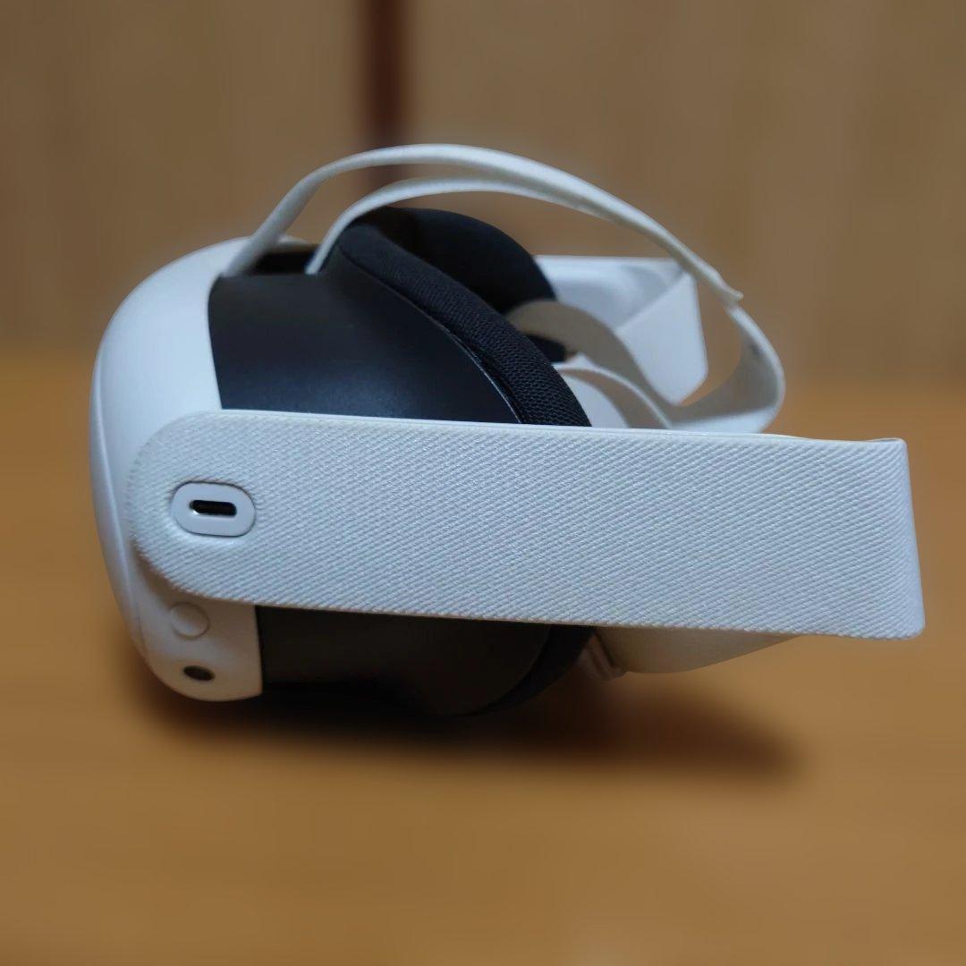 【豪華セット】 Quest 3 + 純正スタンド + 付属品多数