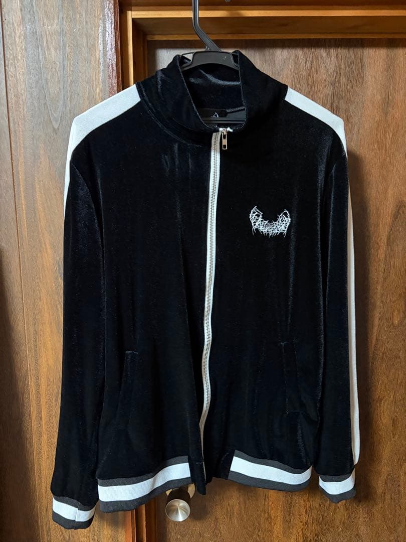 yxngbratz ベロアセットアップ　Mサイズ