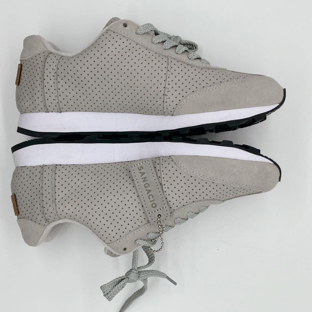 専用未使用級✨サンガッチョ にゅ スニーカー ムーン　グレイ ヌバック　スエード