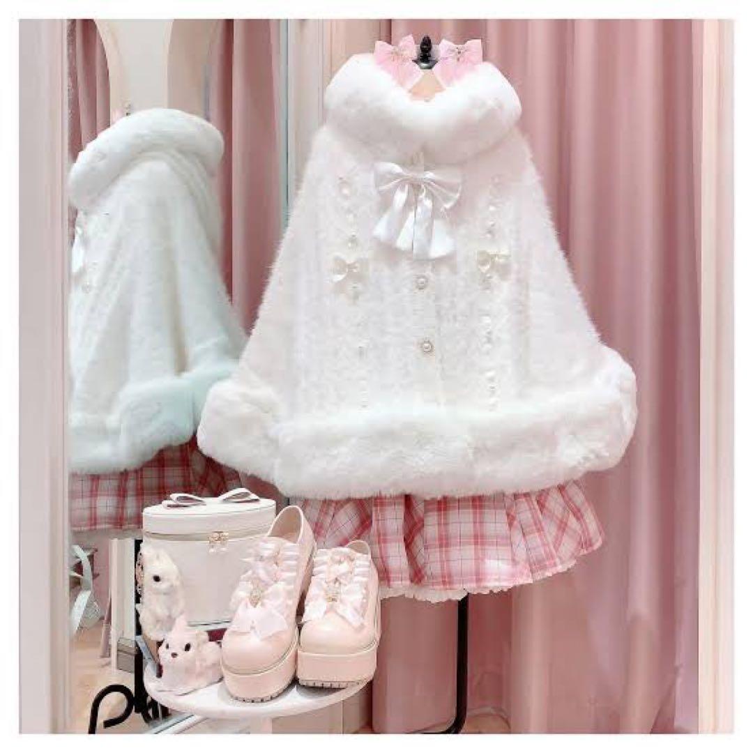 み*ん様 Amavel ハートケーブルニットファーポンチョ