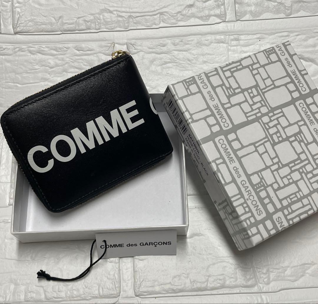 コムデギャルソン COMME des GARCONS ラウンドファスナー折財布❤︎