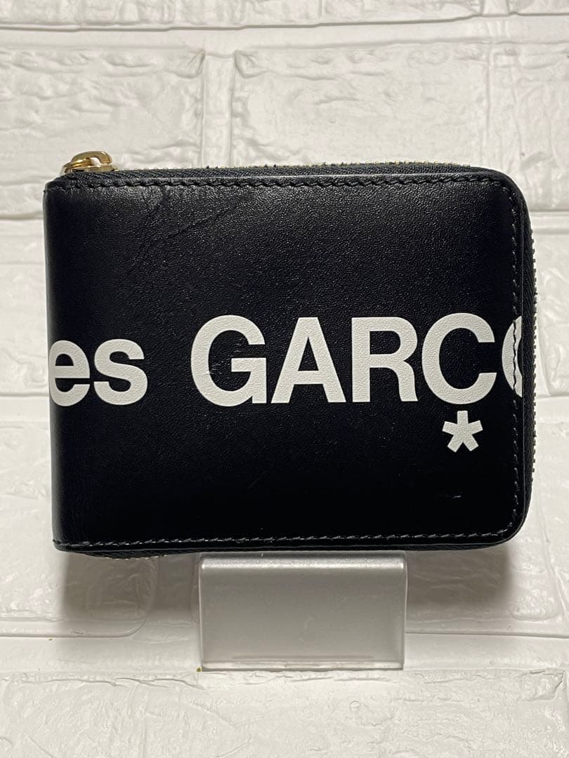 コムデギャルソン COMME des GARCONS ラウンドファスナー折財布❤︎