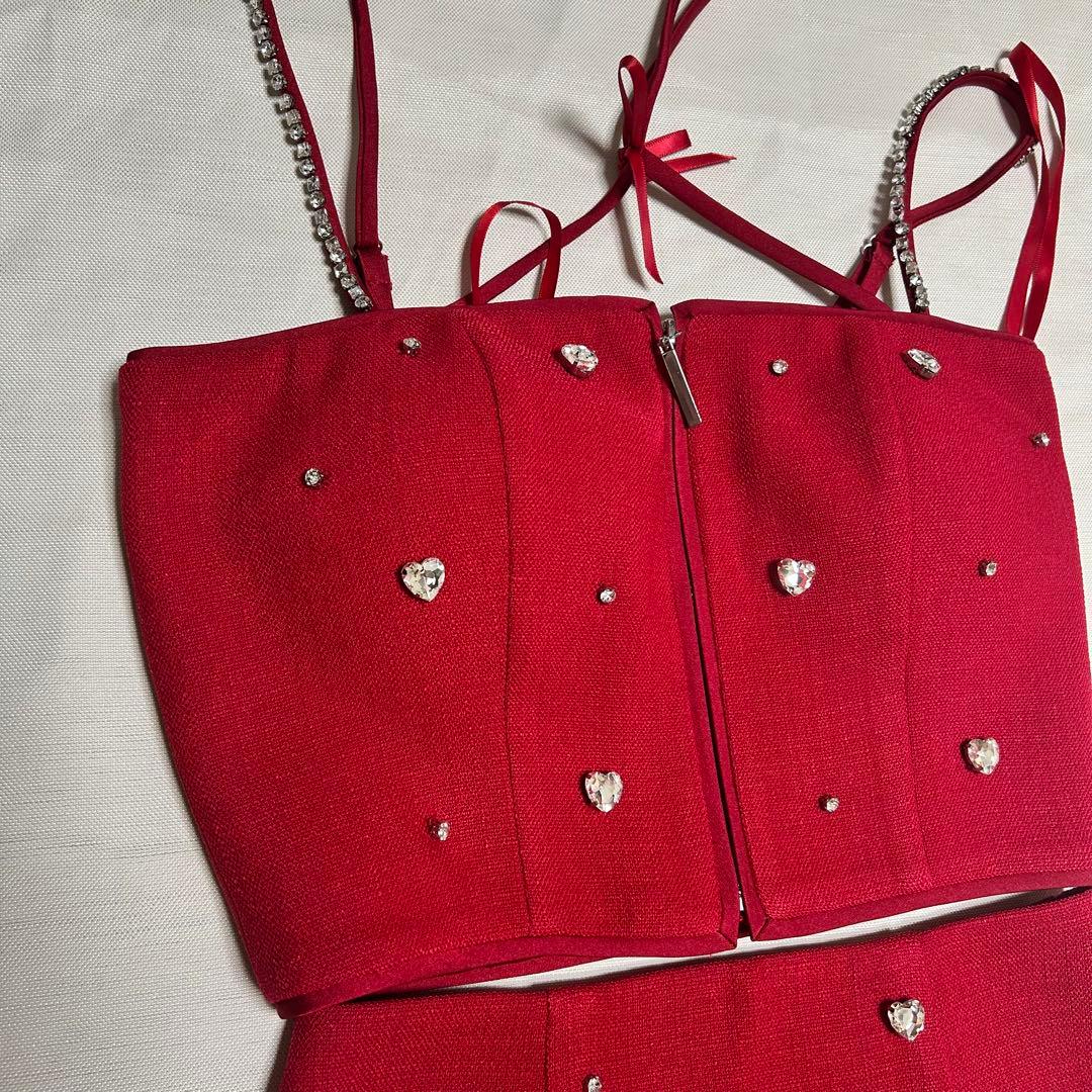 sugar 赤いビジュー付きクロップトップセット