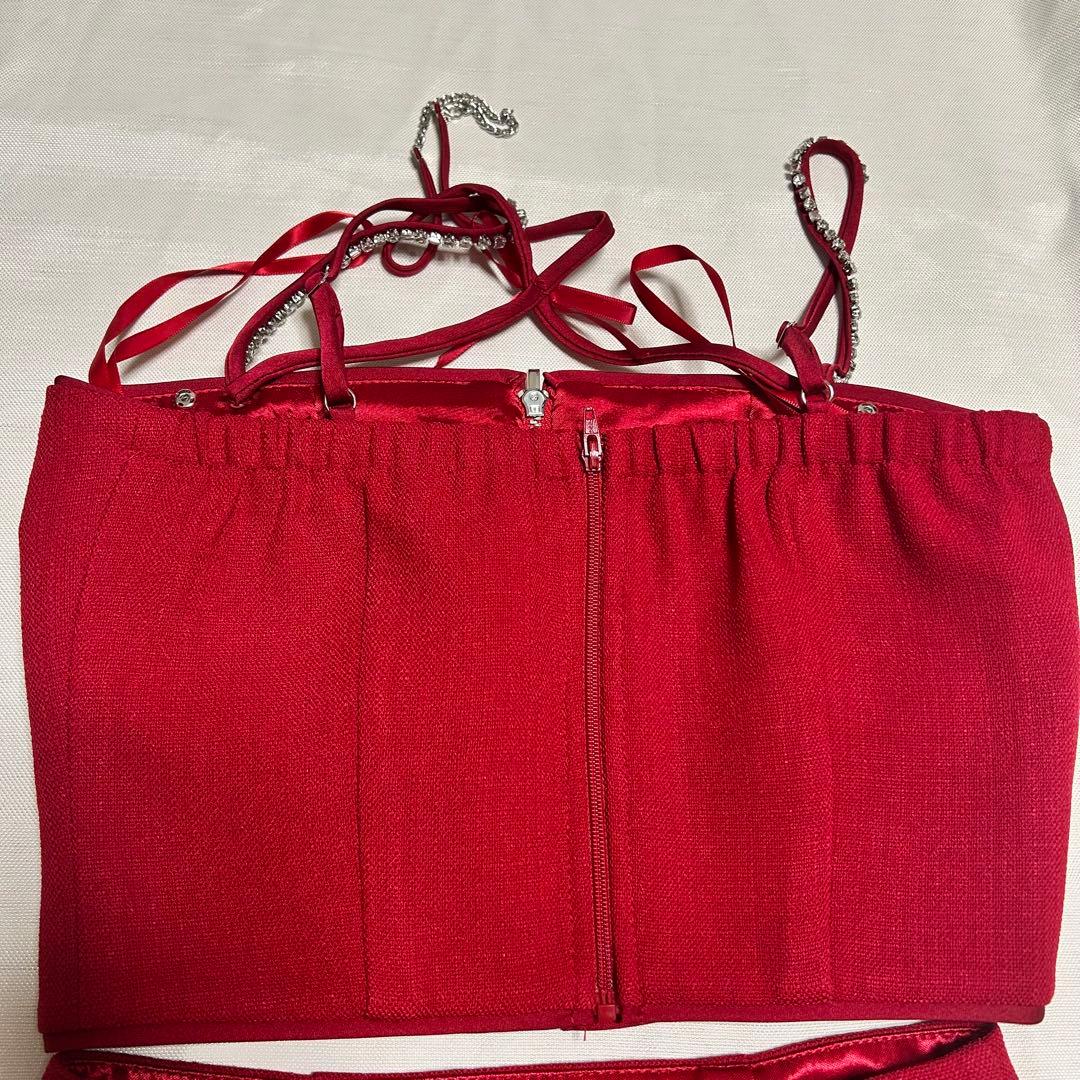 sugar 赤いビジュー付きクロップトップセット