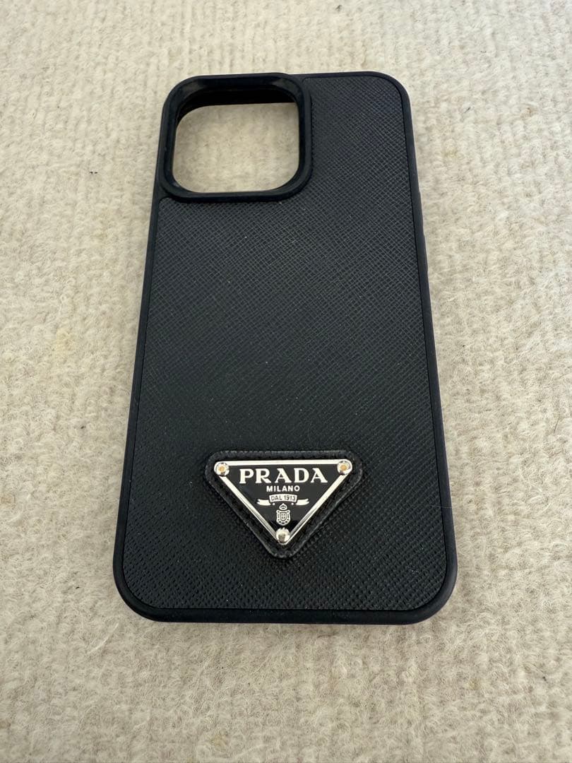 PRADA ブラック iPhoneケース 吉野北人