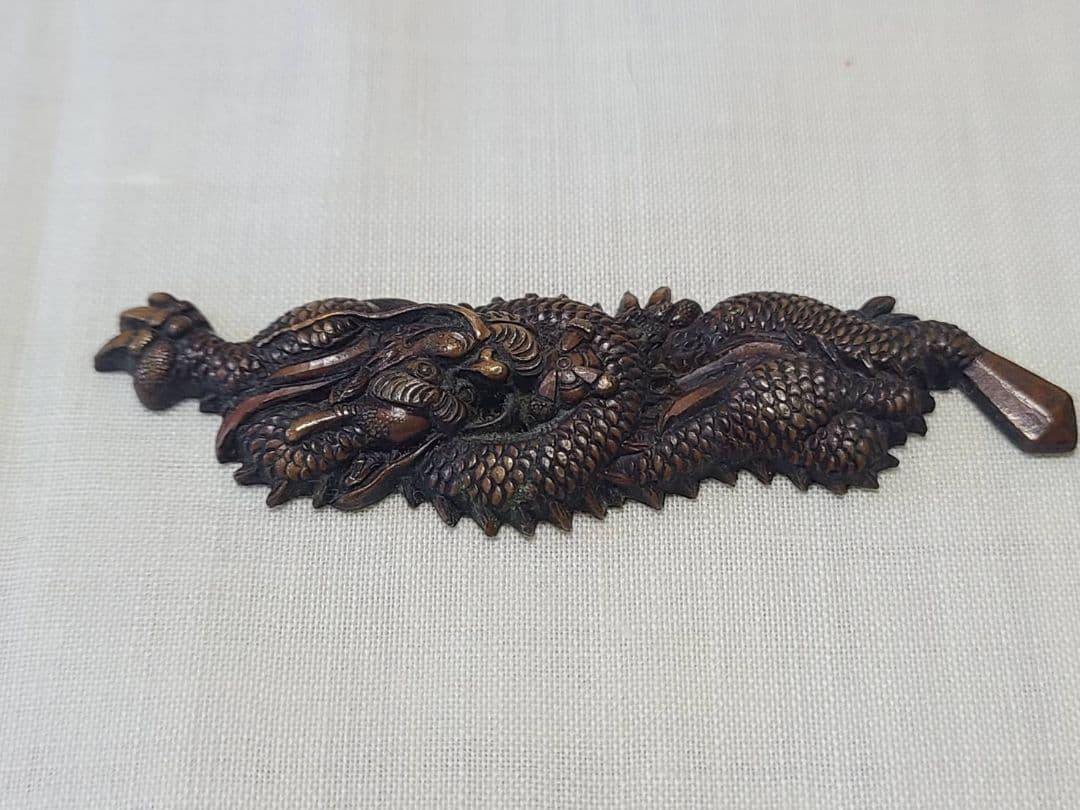 大太刀　目貫　銅造り　龍図