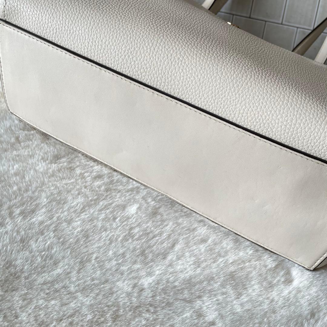 みっちゃん様‪☆MICHAEL KORS ホワイト トートバッグクラッチバッグ付