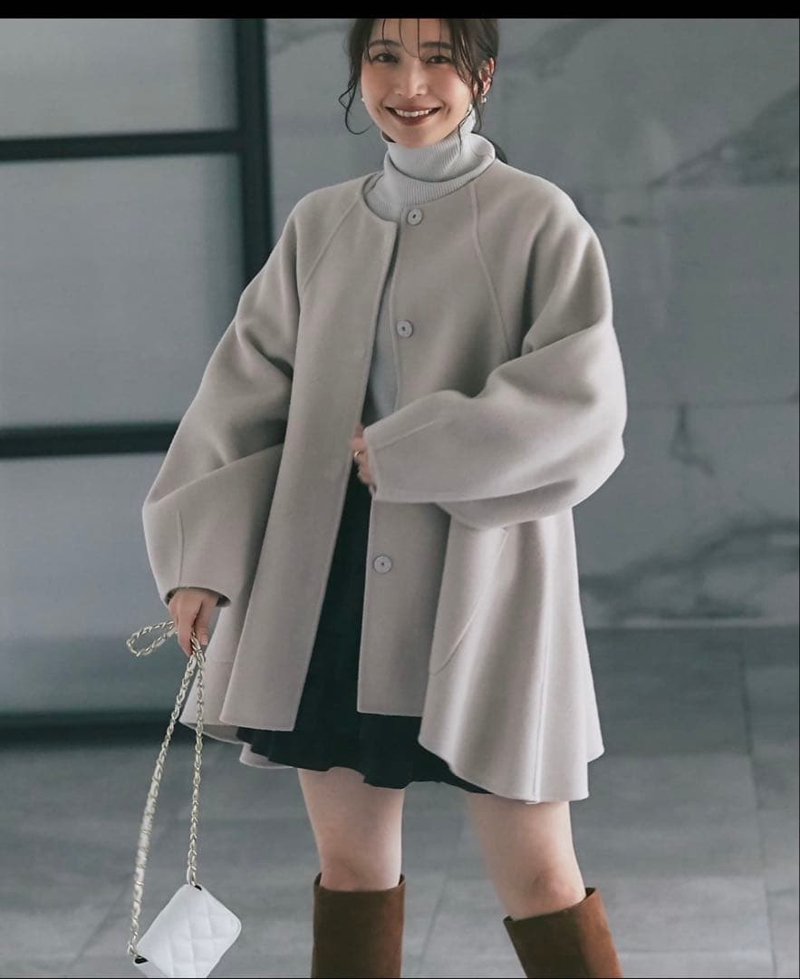 ライトラグランフレアコート