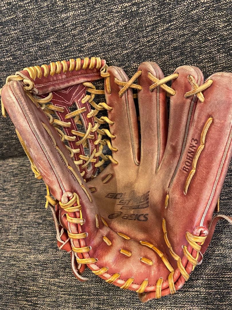 アシックスゴールドステージ外野手用 硬式グローブ