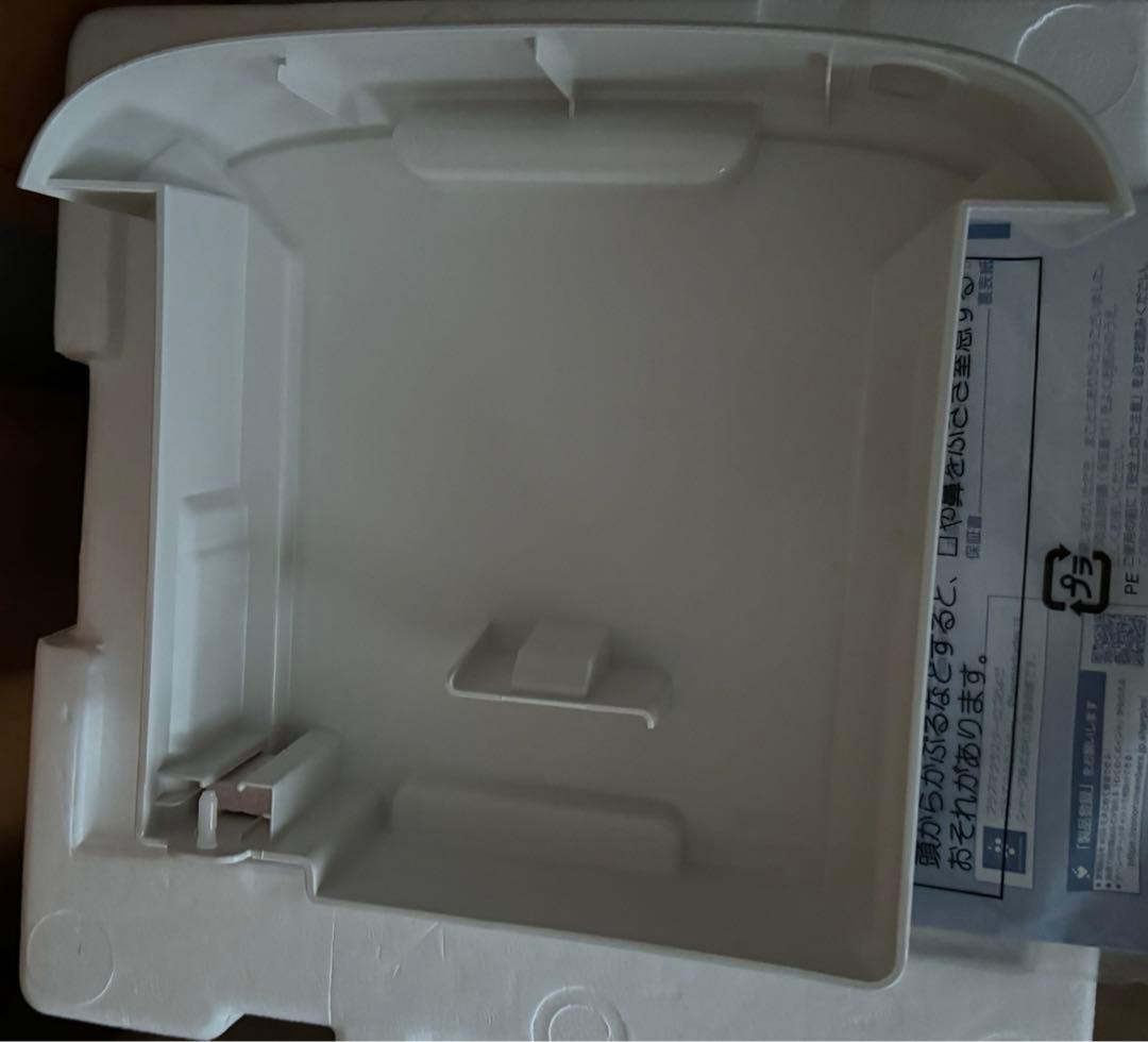 美品 説明書箱梱包材付 シャープ 衣類乾燥除湿機(CV-P60-W)2022年製