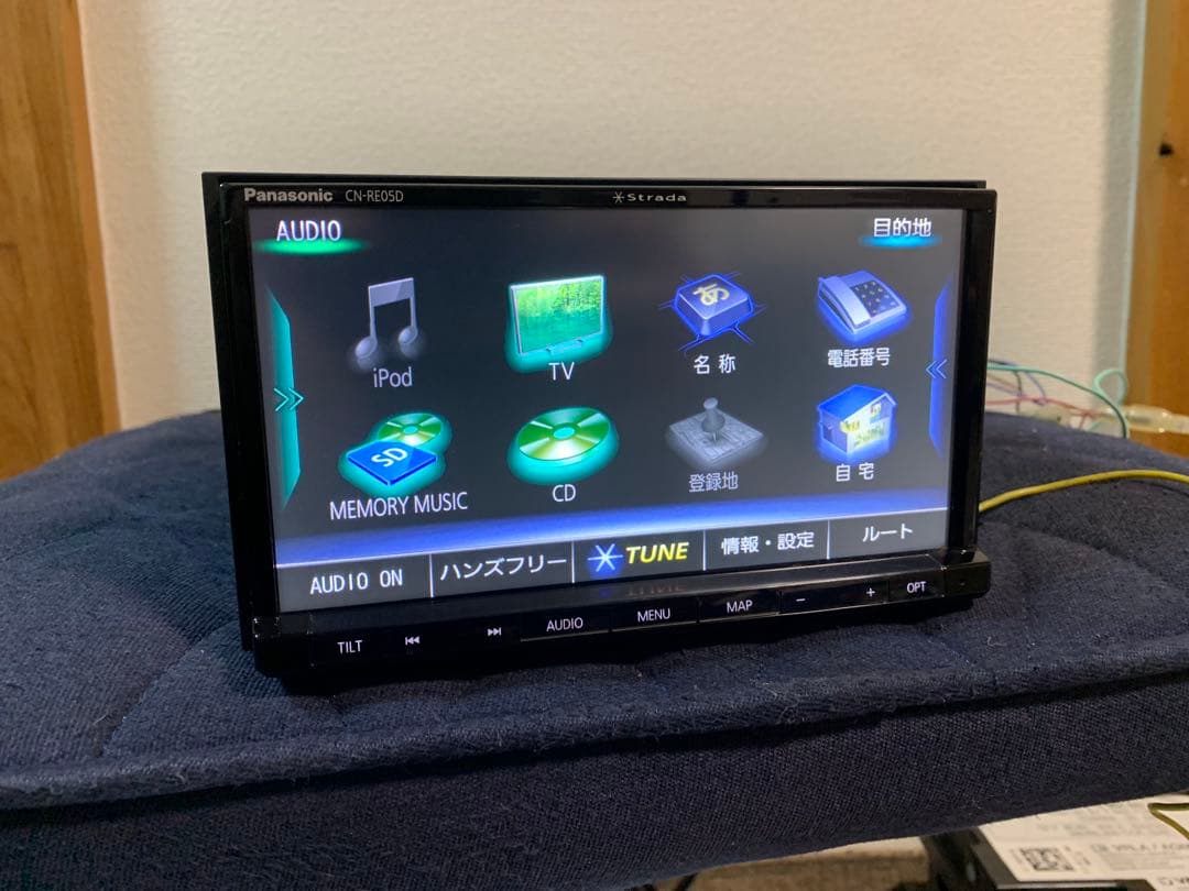 カーナビ Panasonic CN-RE05D