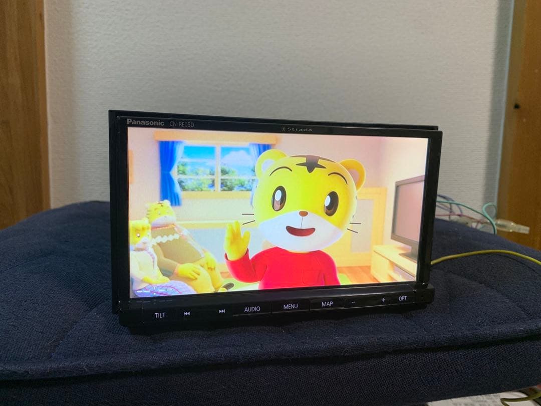 カーナビ Panasonic CN-RE05D