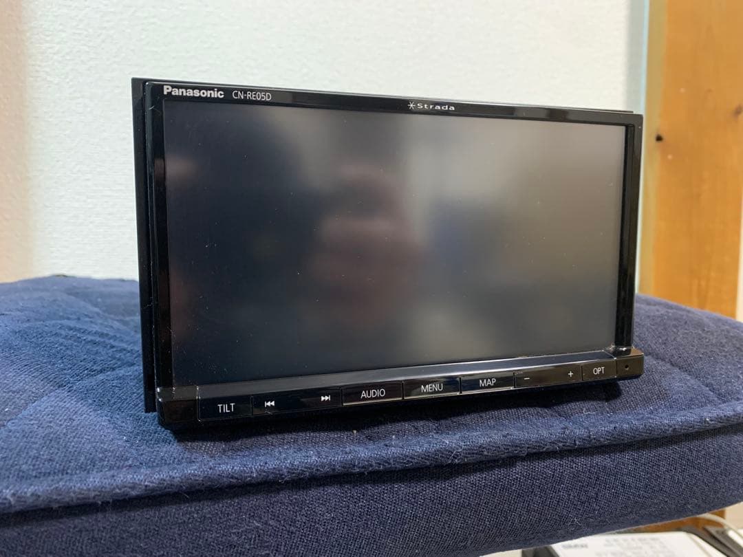 カーナビ Panasonic CN-RE05D