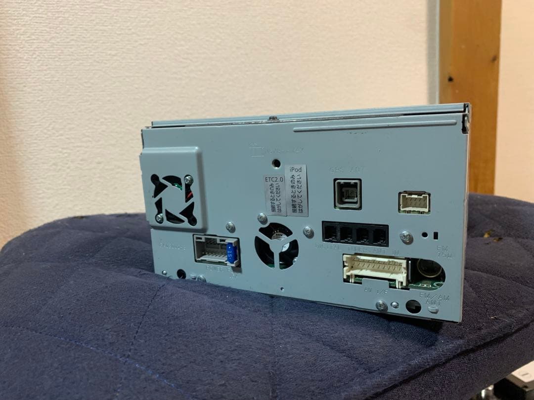 カーナビ Panasonic CN-RE05D